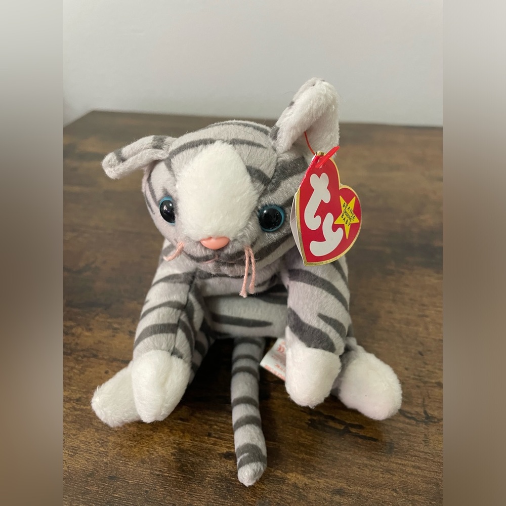 Ty‎ Beanie Baby * Prance the Cat * Date of birth: November 20,1997 *